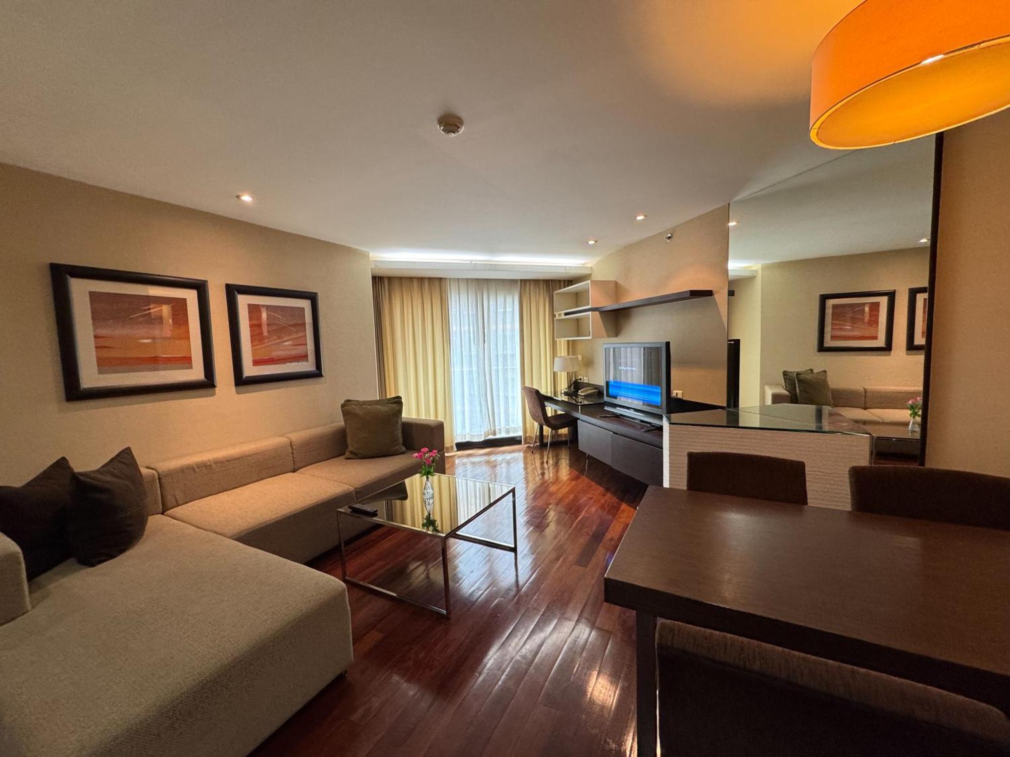 The Narathiwas Hotel & Residence Sathorn Bangkok Ngoại thất bức ảnh
